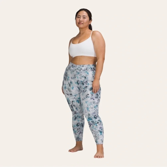 LULULEMON UNLIMITED HR TIGHT 25”‎ SIZE 0 - Picture 1 of 14